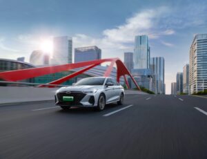 Chery Arrizo 8 PHEV
